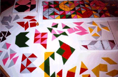 Triangoes Puzzles/Board Games - click to visit Kadon's write-up